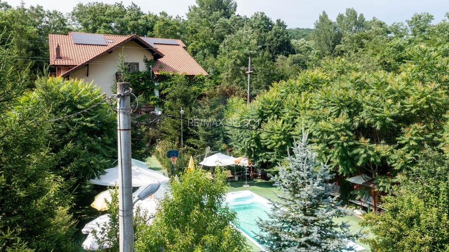 Vanzare vila-pensiune D+P+M 10 camere de vânzare, Daesti jud. Valcea - 57