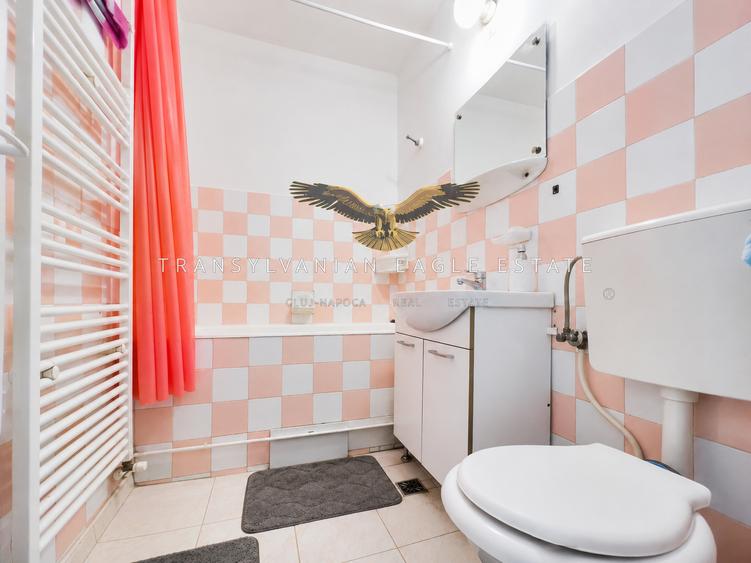 Priveliște panoramică|Apartament renovat situat lângă Iulius Mall