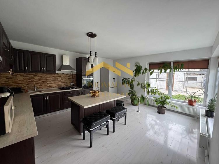 Casa Individuala - Sanmihaiu Roman - 5 camere -