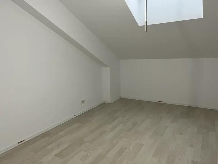Apartament 4 Camere cu Terasa / 10 min Metrou Bloc Finalizat