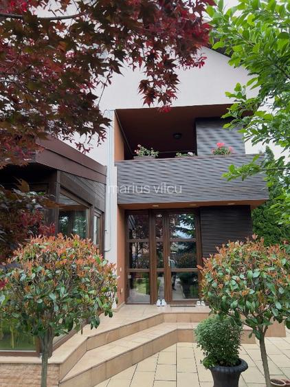 Vila P+1+M Stefanesti, 190 mp utili, teren 550 mp, proprietar - 5