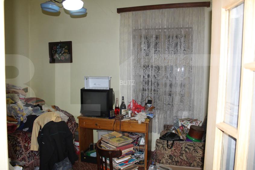 Casă tradițională cu curte generoasă, în centrul localității Vâlcele - 5