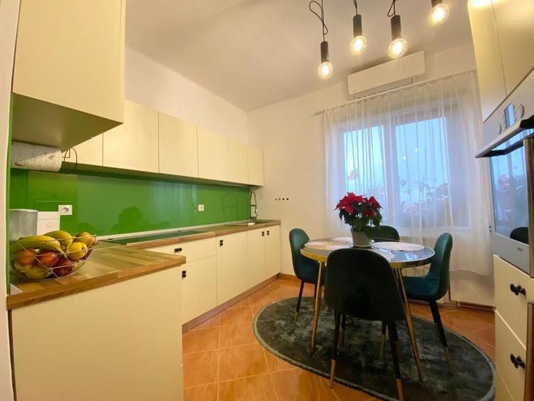 Apartament 3 camere, Gheorghe Doja, Oradea,70 mp. 125 000. Comision 0.