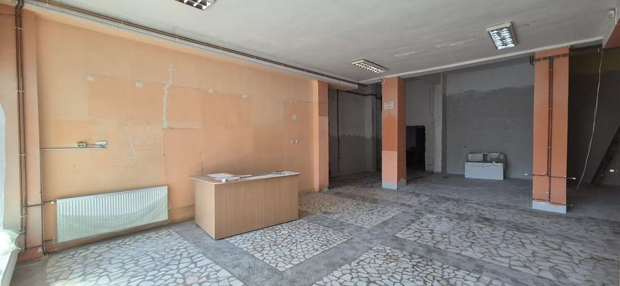 De inchiriat spatiu comercial 240mp-zona Diamant