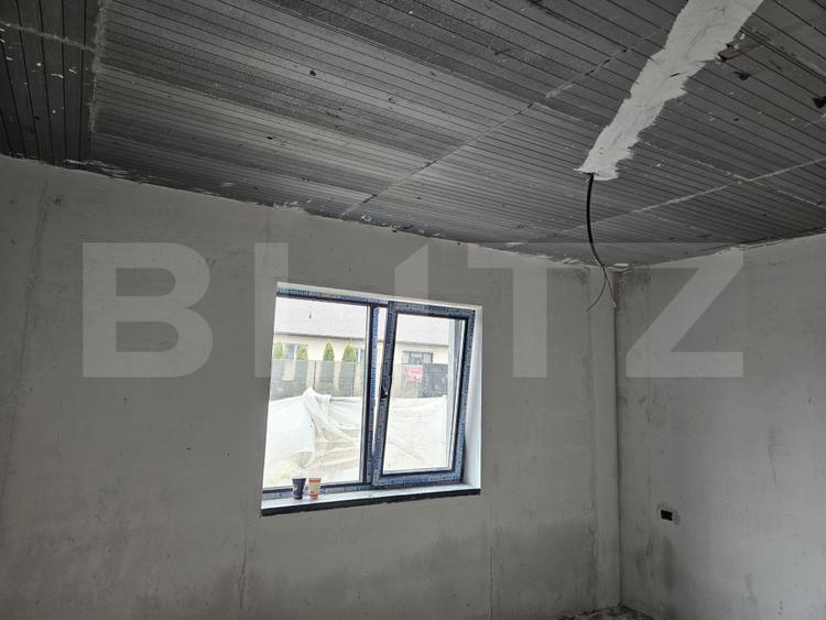 Casa frumoasa cu 3 camere in Ciurbesti