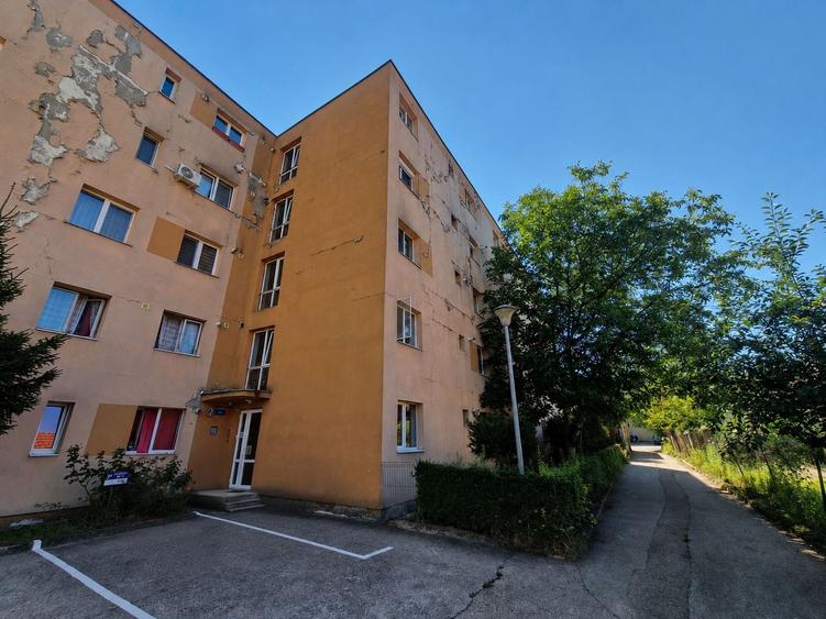 Apartament 1 camera decomandat, 31 mp, Manastur zona str Tasnad