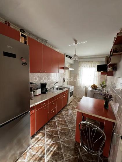 Apartament 3 camere mobilat si utilat zona Florilor - 3
