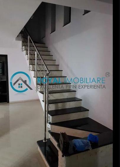 Royal Imobiliare - Vanzare Vila Blejoi