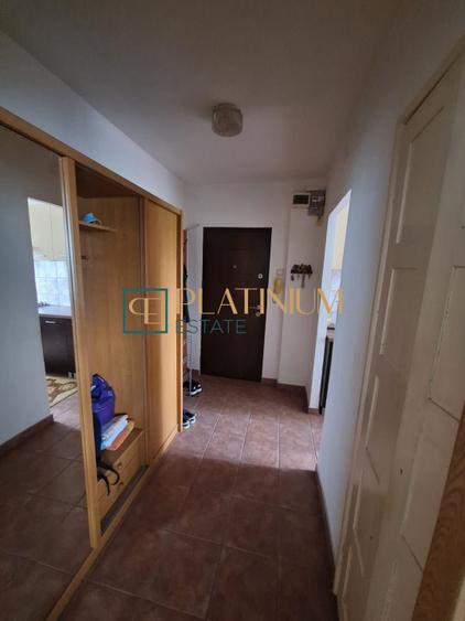 P4954 Apartament cu 3 camere, zona Dacia