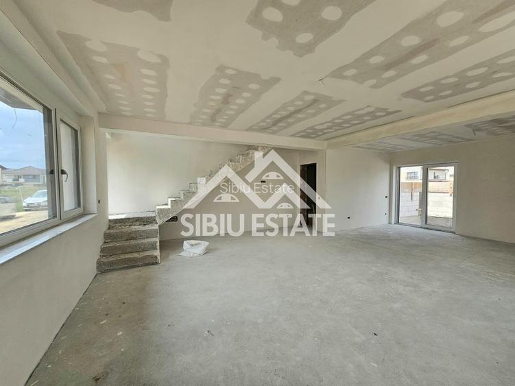 Casa moderna Selimbar, Sibiu 3 dormitoare, 3 bai, terasa - 17