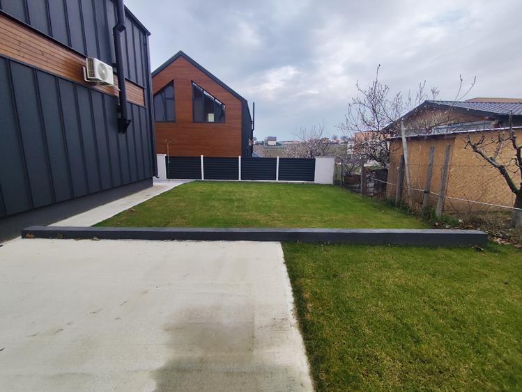 Casa cu etaj 4 cam, 4 bai , 500mp teren COD 158124