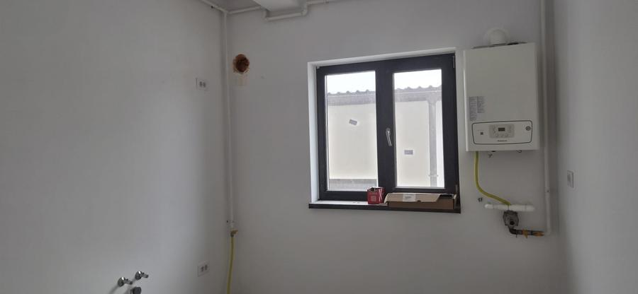 Vand apartament 2 camere, Pitesti, bloc nou, zona Exercitiu, zona linistita, eta