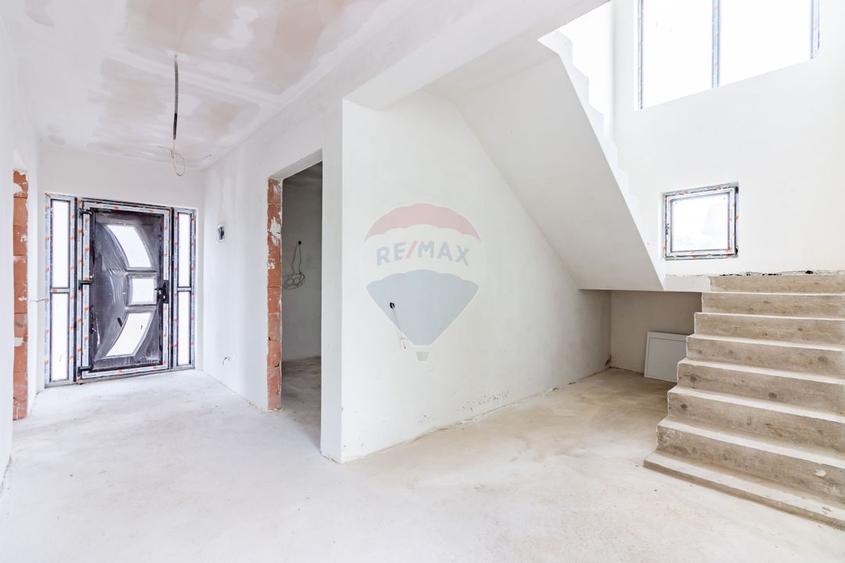 Casă nouă de vanzare cu 6 camere | Balotești | Proximitate pădure