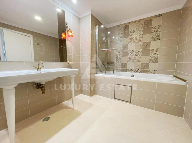 Spacious luxurious 2 bedroom For Rent - boutique building -Kiseleff park