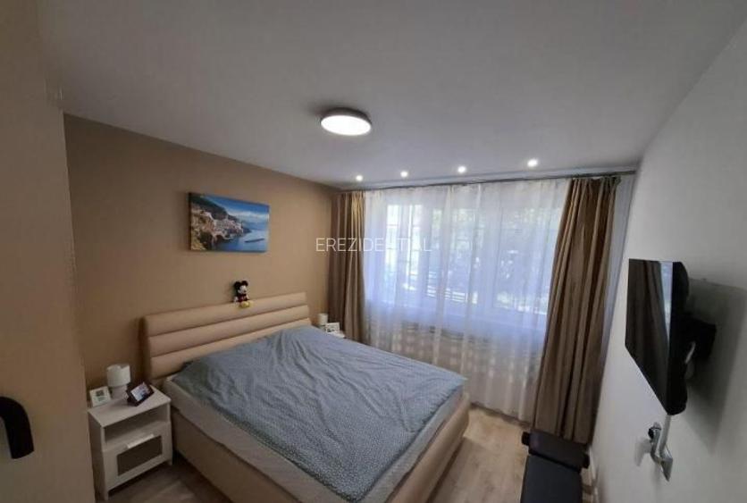 Apartament 3 Camere Trafic Greu -Nasud - 2