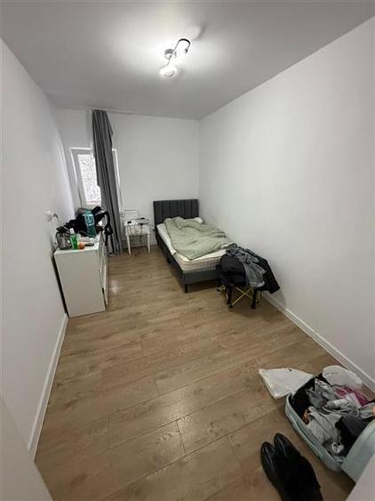 Vanzare apartament 5 camere Obor, boxa, loc parcare, centrala proprie, fara risc