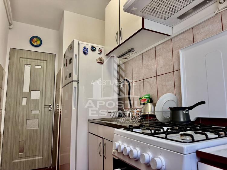Apartament 3 camere | Etaj 2/4 | 48 mp | Renovat