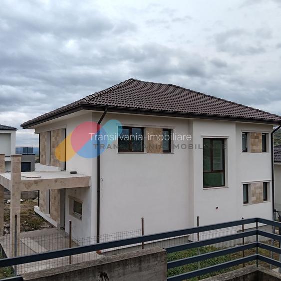 Casa individuala 191 mp cu garaj si terasa, Chinteni - 9