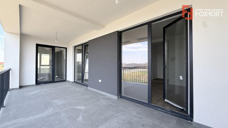Comision 0% Apartament de vanzare, 3 camere + terasa de 15,62 mp Mosnita