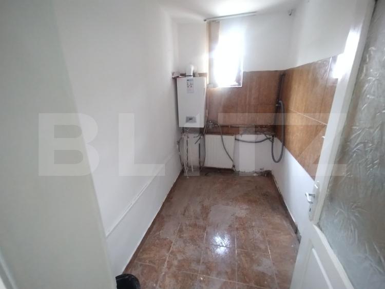 Apartament de vanzare, 2 camere, 32 mp, etaj 1, zona Decebal