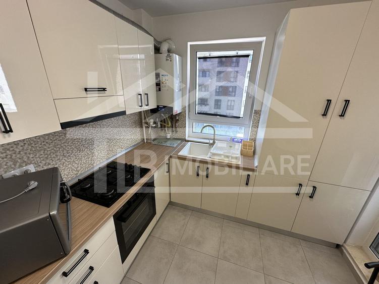 Apartament cu 3 camere, 80mp, parcare, zona Maurer Residence