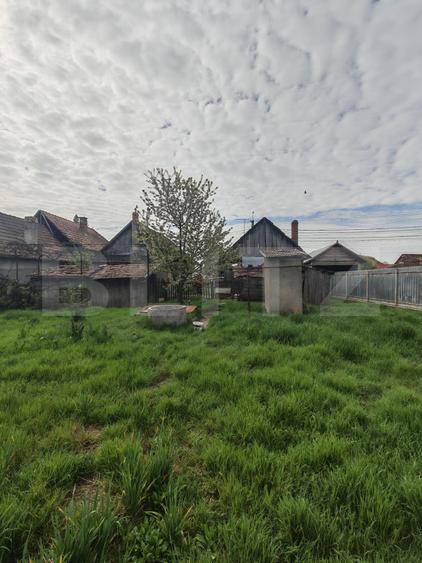 Casa batraneasca renovabila, 660 mp teren, in Mihai Viteazu !!!