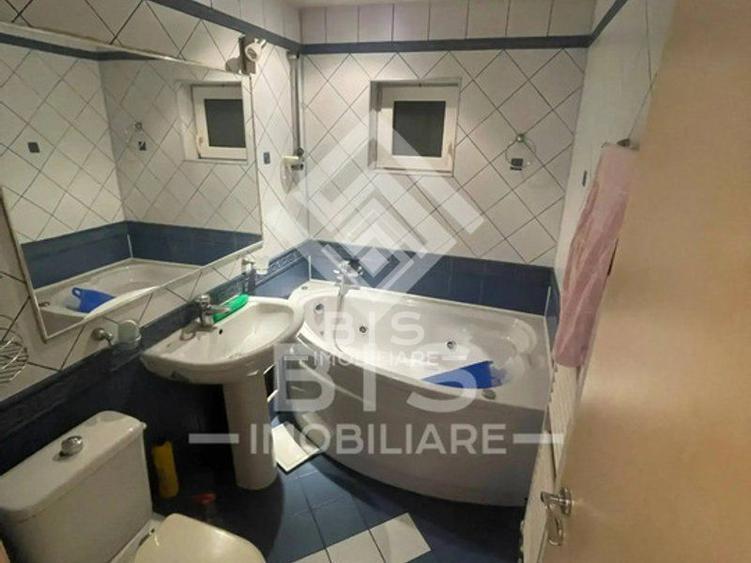 Apartament 4 camere scara interioara