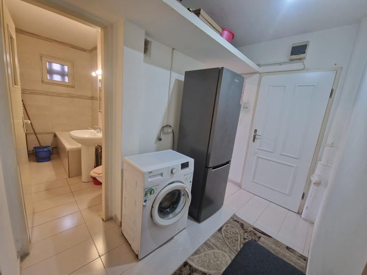 Apartament 2 camere, 38 mp, zona Traian