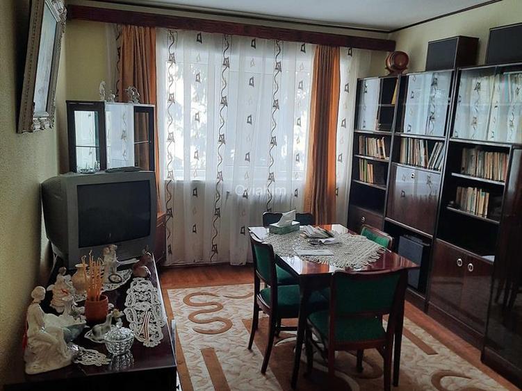 Apartament 3 camere, decomandat, loc. Falticeni - 3