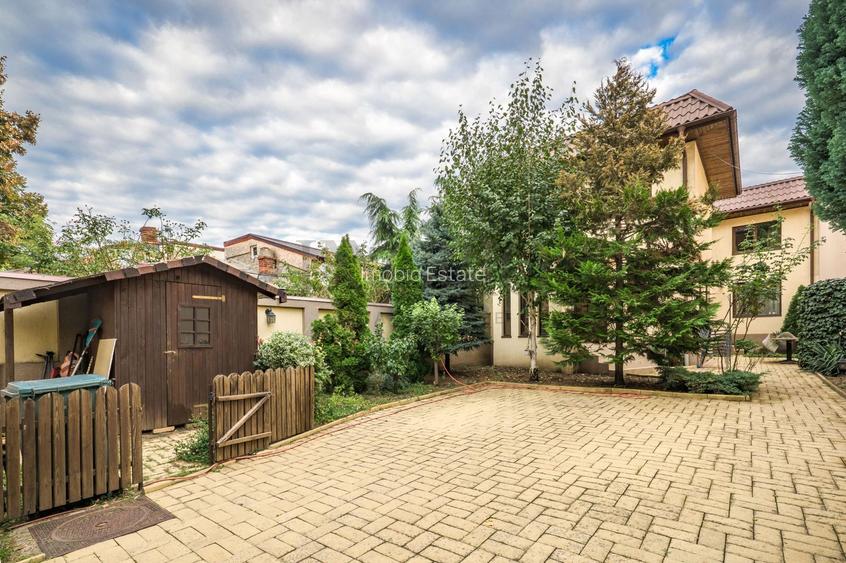 Vila proaspăt renovată Domenii | 7 camere | 4 locuri parcare - 2