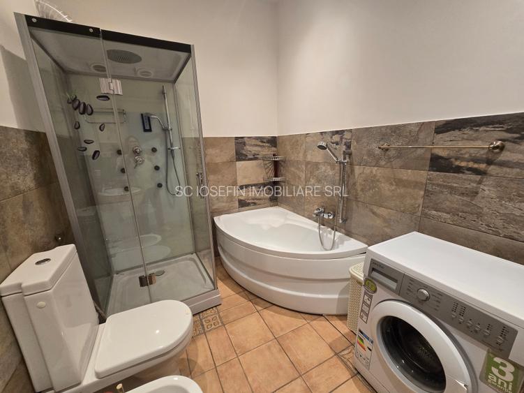 Apartament renovat in cladire istorica - 16
