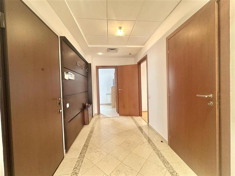 Vanzare 3 Camere Blvd Primaverii  Vedere libera