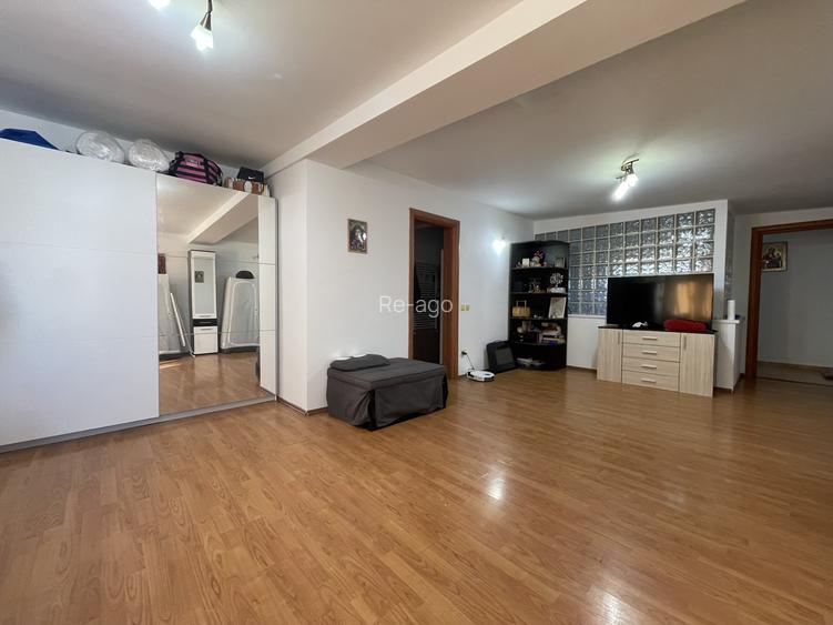 Vilă P+2 în Otopeni, pe stradă privată | 305mp + 500 mp teren - 7