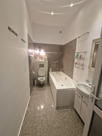 Birou de Inchiriat In Centrul Istoric