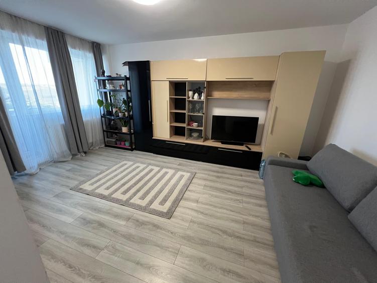 Apartament 2 camere mobilat și utilat et  1 Pacurari-Unicredit