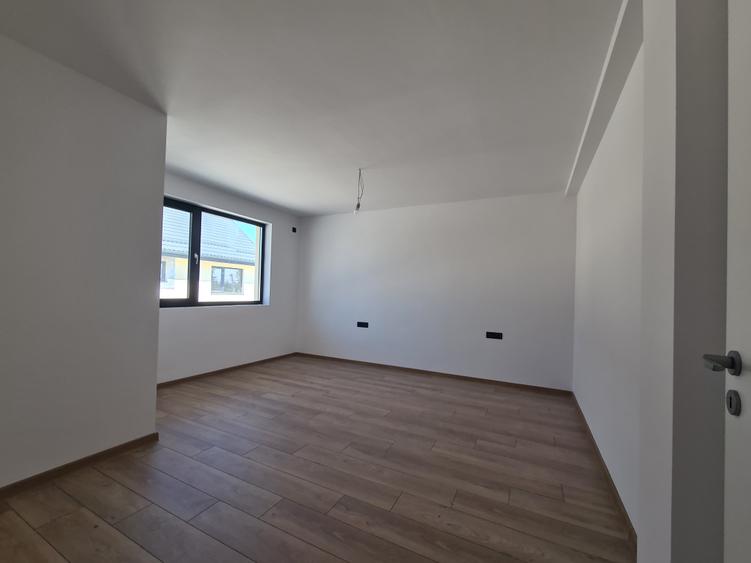Otopeni -Casa P+1+M, 4 camere. Mansarda spectaculoasa.Ultimele 2!
