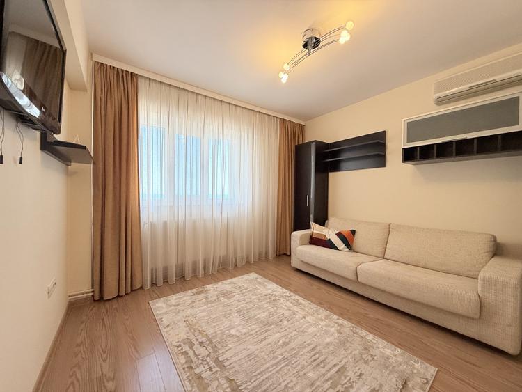 Apartament cu 3 camere in zona Faleza Nord cu vedere la mare