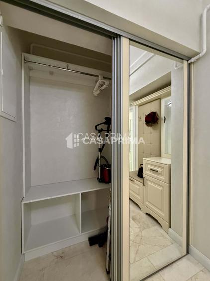 Apt ROYAL TOWN prima inchiriere mobilat&utilat nou, loc de parcare inclus!