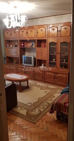 Apartament 3 camere Piața Rahova – Ispirescu, 72 mp, etaj 3/4 - 3