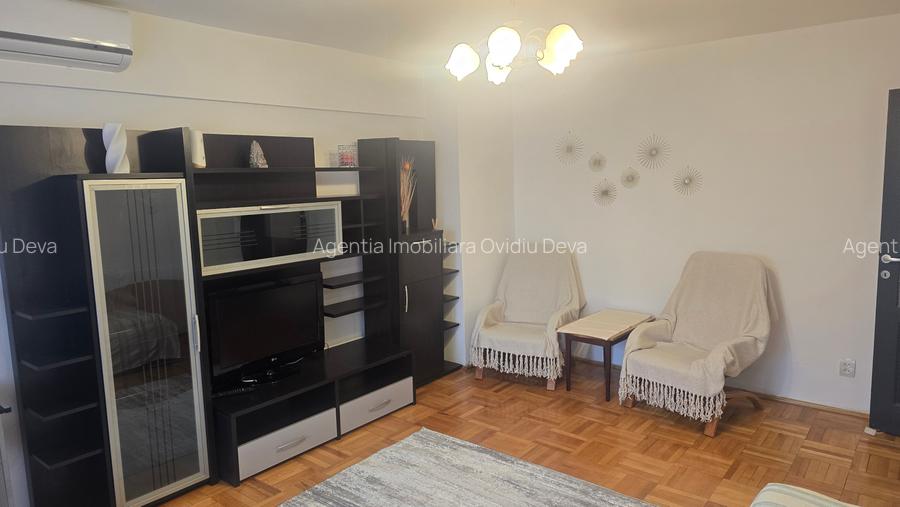 Inchiriez apartament 2 camere decomandat in Deva, zona Spitalului Judetean et 2 - 3