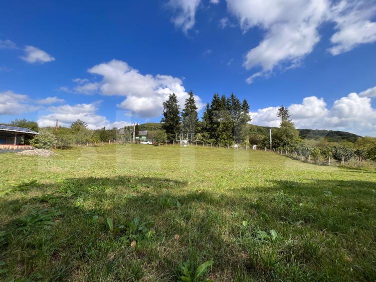 Teren intravilan 2.800 mp. zona Izvorul Rece - 4