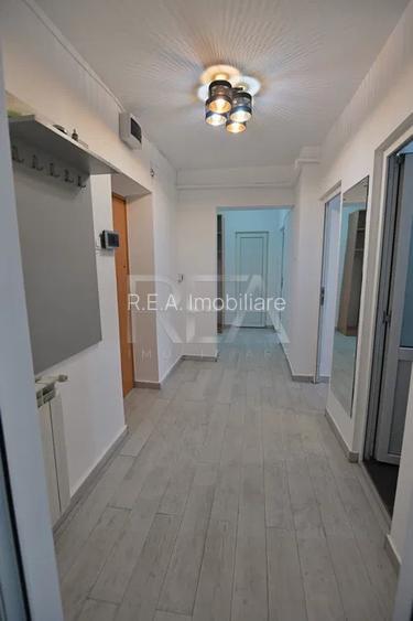 2 Camere Decomandat Zona Decebal - 5