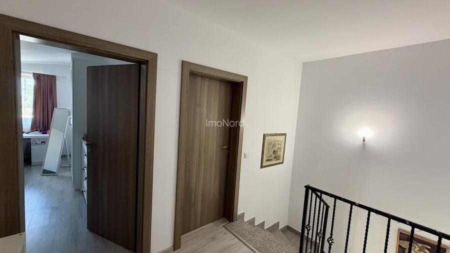 Casa de vânzare în Tunari – 3 dormitoare, curte proprie și 2 locuri de parcare - 9