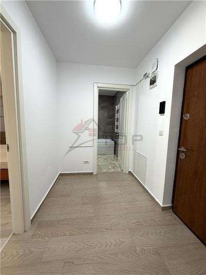Inchiriere apartament o camera- Bucium, Pod Socola