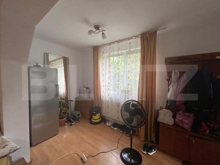 Casă spațioasă 2 camere, parcare, curte interioară, zona Mărăști IRA