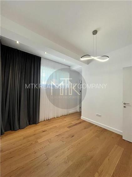 EXCLUSIV | SCOALA AMERICANA - Complex cu PISCINA | Pipera - Vila Duplex / 327 MP - 30