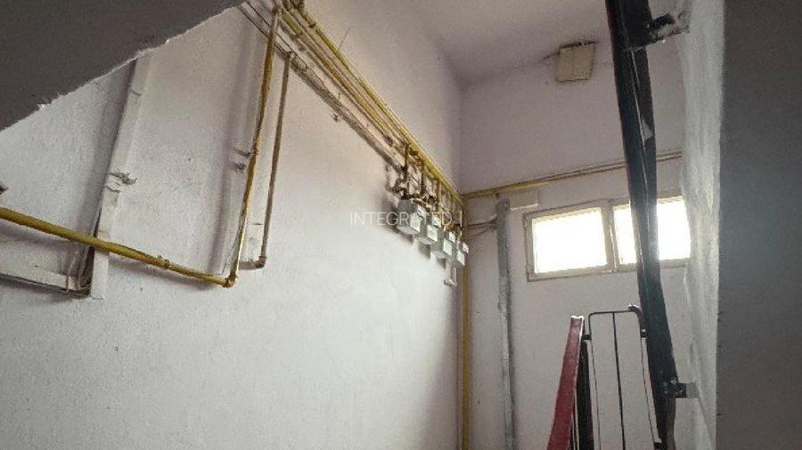 Hunedoara, Apartament-3 camere, 51 mp utili, etaj 3/4. - 4