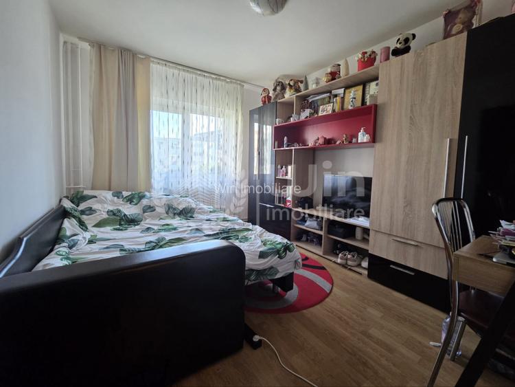 Apartament 4 camere | Decomandat | 82mp | Etaj 2 | Zona BRD Marasti - 3