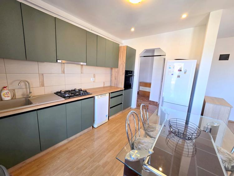 2 camere, bloc nou, modern, cu parcare, in Zorilor, zona Eugen Ionesco