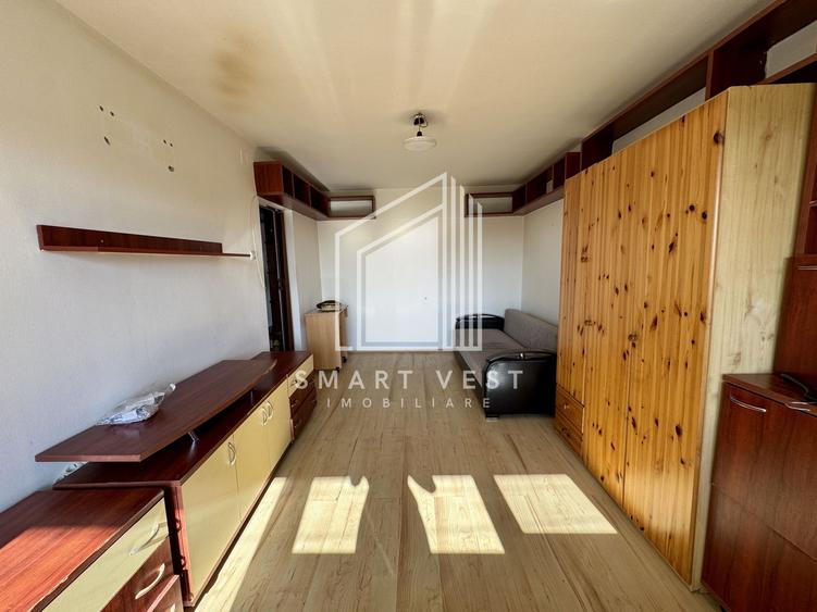 Apartament 3 camere | Etaj 4 cu lift | Zona Piața Someș Prahova